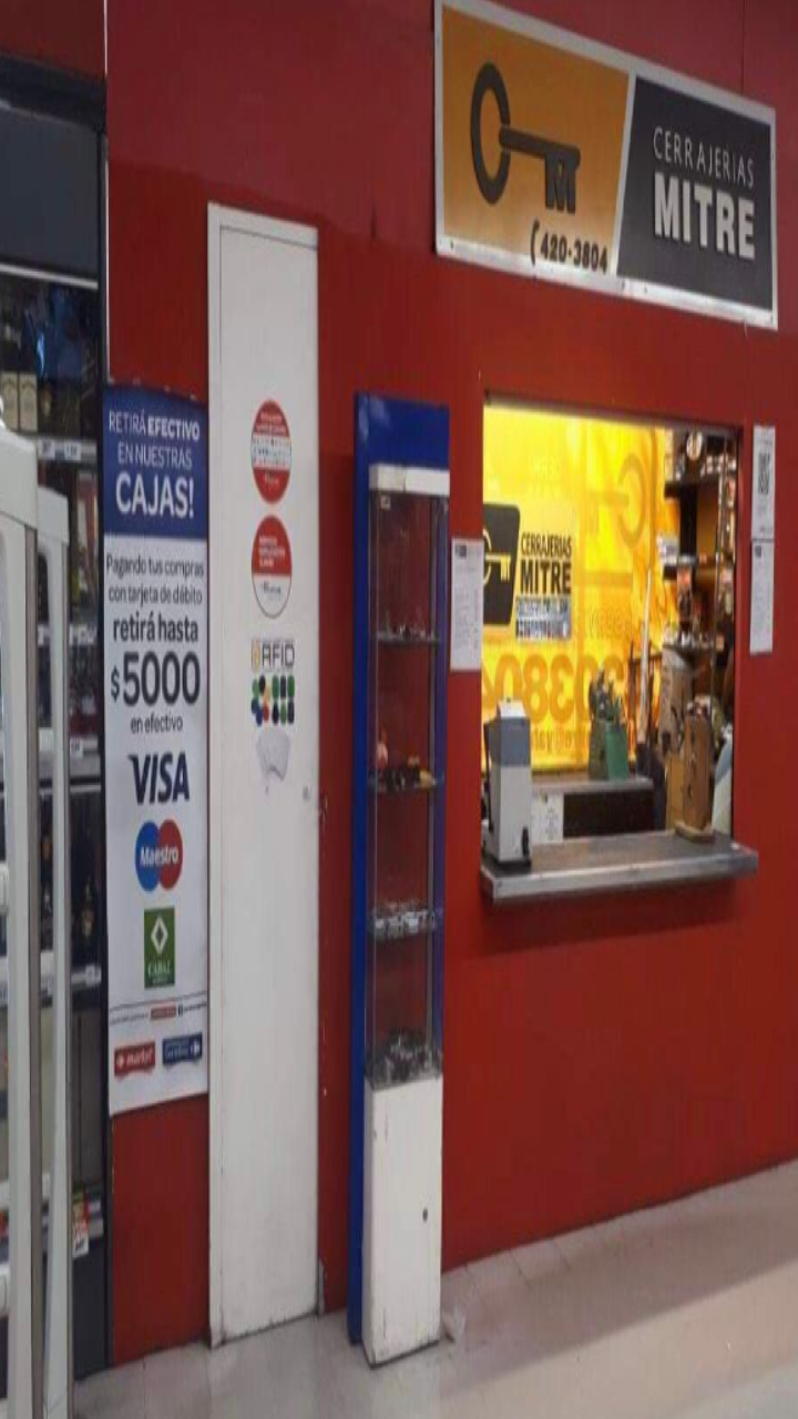 Cerrajería Mitre en Carrefour Mendoza